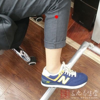 我们身体上也有自带的二陈汤———丰隆、阴陵泉两个穴位