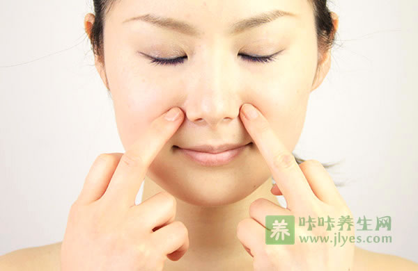 按摩迎香穴的功效