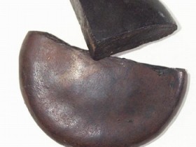 蟾酥的功效与作用及禁忌,中药蟾酥图片