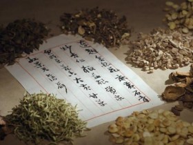 抗击新冠病毒，中医药发挥独特优势和作用