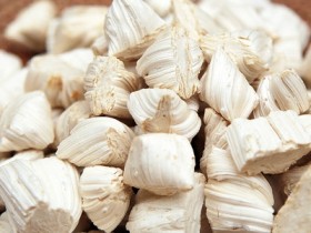 饴糖的功效与作用及禁忌,中药饴糖图片