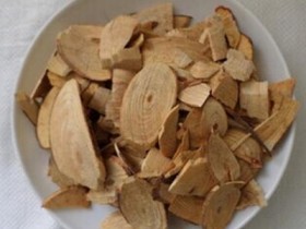 松节的功效与作用及禁忌,中药松节图片