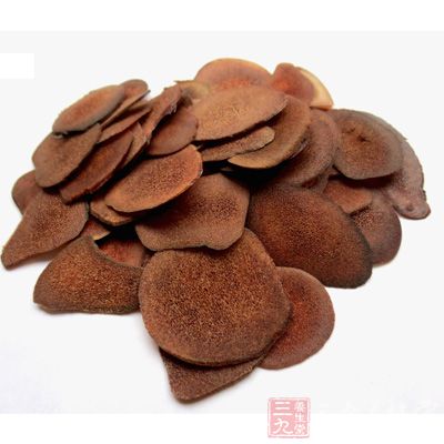 鹿茸泡酒方之一是鹿茸虫草酒