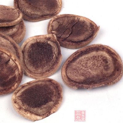 参茸海马酒主要材料是人参，鹿茸，大海马