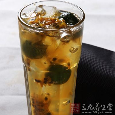 百香果绿茶营养丰富，口感极佳