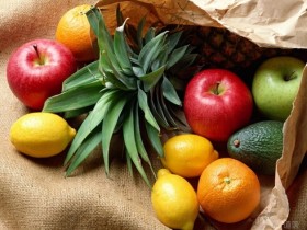 水果应该什么时间吃,水果应该饭前吃还是饭后吃