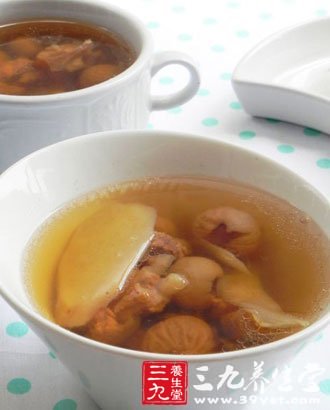 花胶排骨汤的做法