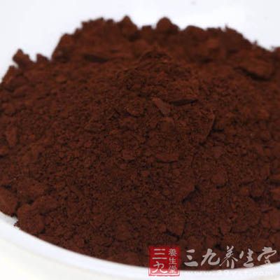 把灵芝孢子粉、茯苓粉、食盐适量与肉酱拌匀