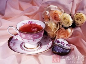 玫瑰花茶的功效与作用,玫瑰花茶的做法,玫瑰花茶的挑选技巧