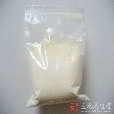 吃温不吃烫。蛋白质粉中的乳清蛋白含有多种活性物