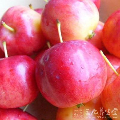 海棠果中含有较多的果胶和纤维素