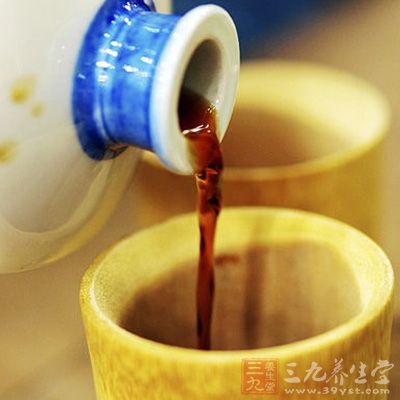 黄酒的最佳品评温度是在38℃左右