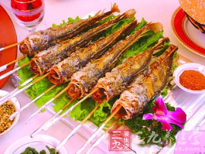 阿胶烤鱼的做法