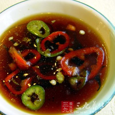 要想确保醋的上述功效，最好直接喝，比如早晚各一勺