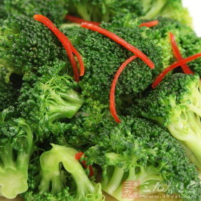 炒西兰花的家常做法