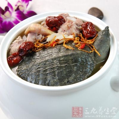 淮山药炖甲鱼