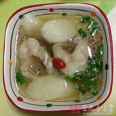 肺结核，低热烦躁，食欲不振，神疲乏力，淮山百合鳗鱼