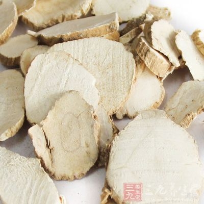 白芷味辛，性温，归肺、胃、大肠经，芳香升散