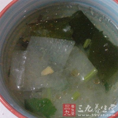 带味咸，性寒，入肝、胃、肾经，具有消痰、软坚