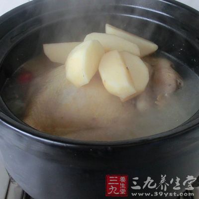 苹果百合鸡汤，是体寒女性进补的首选