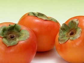 柿子的功效与作用,柿子的营养价值与吃法大全,柿子图片