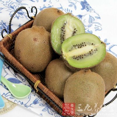 猕猴桃减肥功效：消化酵素减少脂肪堆积