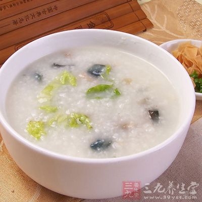 黄蓍粥固表止汗，用於表虚自汗