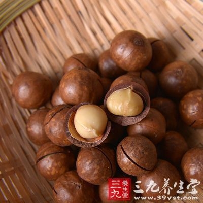 在防肿瘤食物中夏威夷果油的摄入(伴随蔬菜水果)特别重要