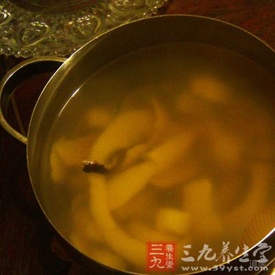 煮马蹄的水量无规定，当然马蹄多水量少汤味则重，反之则轻