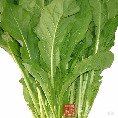 可以在烹饪前用开水焯一下