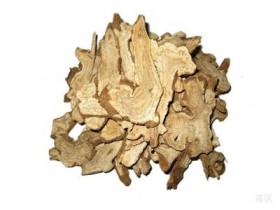 理中汤,旋覆代赭汤加味治疗虚寒呃逆