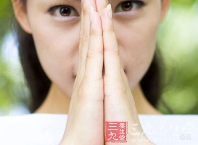 手心出汗是怎么回事