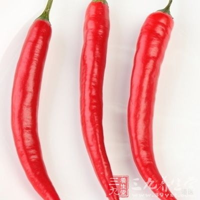 但注意不可过量，如辛辣的生姜、葱、辣椒