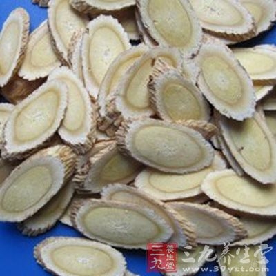 黄蓍20克、粳米50克、白糖适量