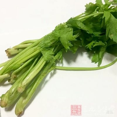 芹菜用来治中风