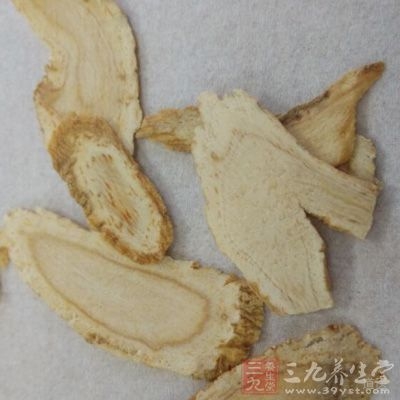 吃西洋参，这是一种补气的良药，性平和，补而不燥，可以单独泡水饮用