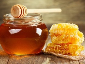 蜂蜜的作用与功效，蜂蜜治疗咳嗽的3种效方
