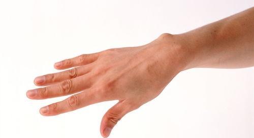 手足脱皮的偏方 