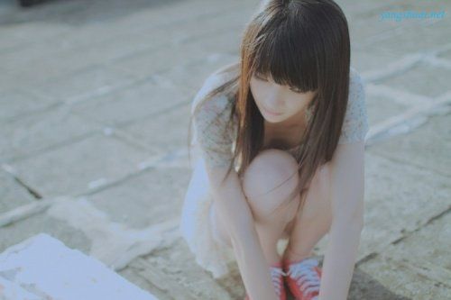 为什么女生的皮肤更容易变成敏感肌