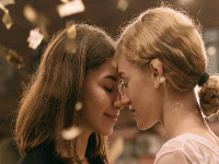 亲吻的时候舌头交缠？6个情欲式接吻技巧