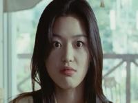 吵架吵不过她，就在床上压住她