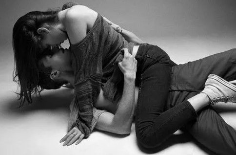 性态度和观念的匹配。