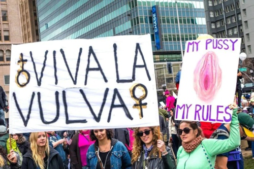 阴唇整形指南，下面长的不对称一边掉出来