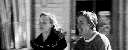 尴尬甚至不愉快