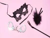 女撩男前戏小游戏怎么玩