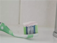 牙膏涂抹小弟弟能帮助男性“延时”?真的假的？