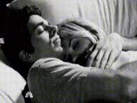 恋爱后就喜欢闻他的衣服，是变态吗