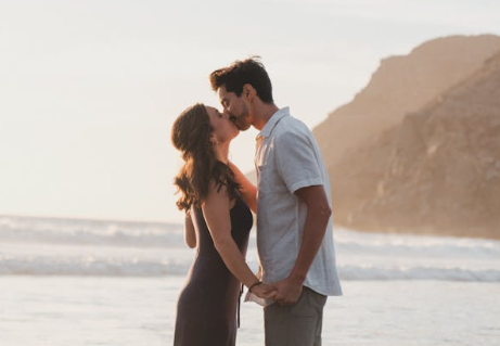 伴侣长期没有性生活，谁更难受