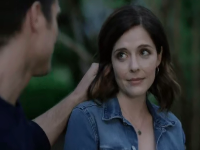 几个撩人的小动作，最让男人情难自控