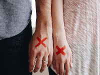 性生活是用来享受的，如果痛别默默忍受